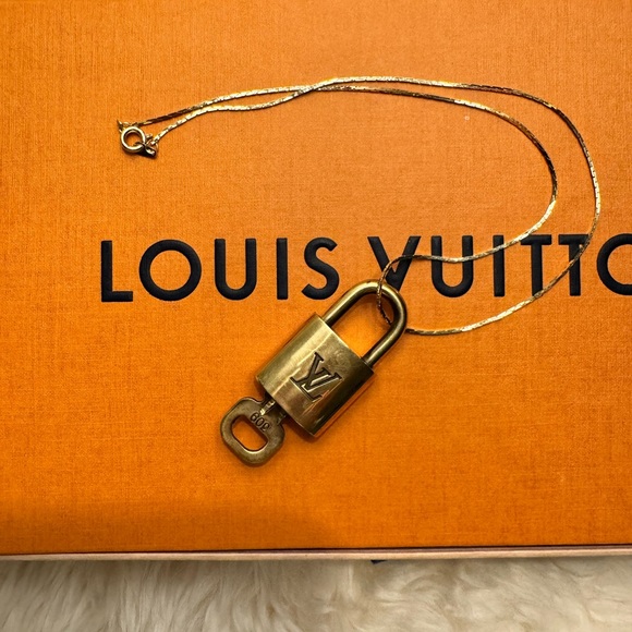Louis Vuitton Lock and Key on Gold Chain Necklace - Picture 2 of 4